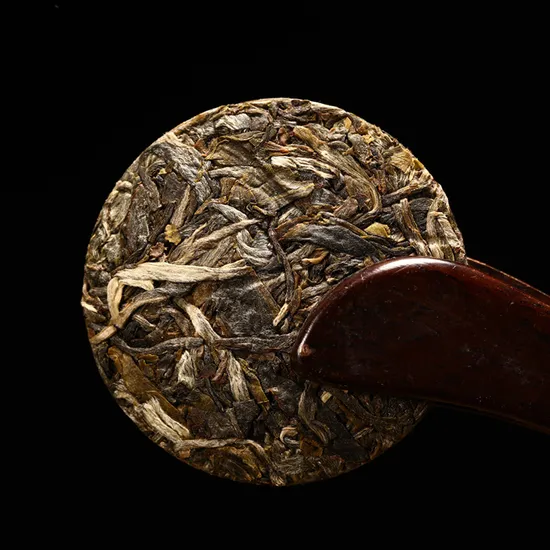 Health 100g Yunna Gold Bud Palace Ripe Puer Aged Shu Puerh Tea Cake 